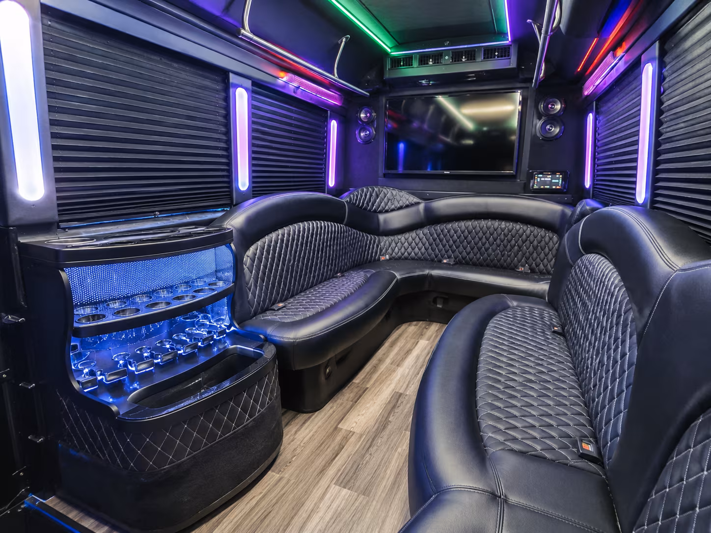 Rent a Bus to Darien Lake Amphitheater