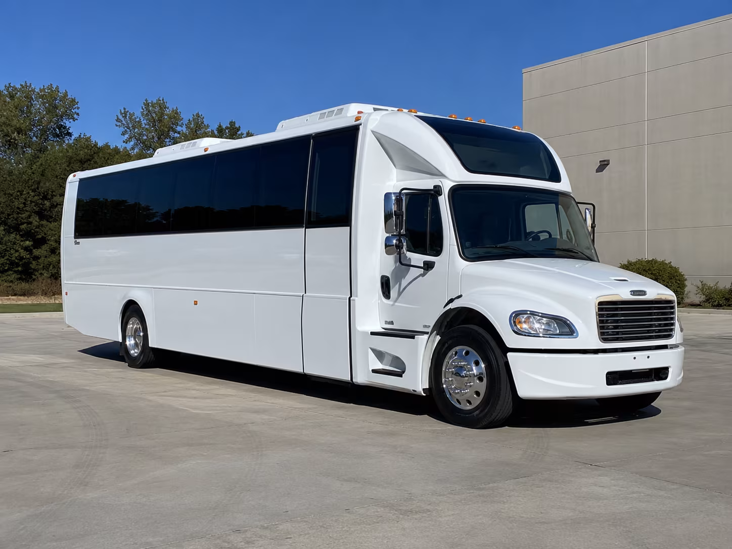 Buffalo Winery Tour & Pub Crawl Transportation party bus interior