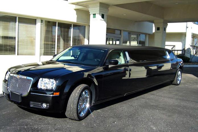 Buffalo 10 Passenger Limo